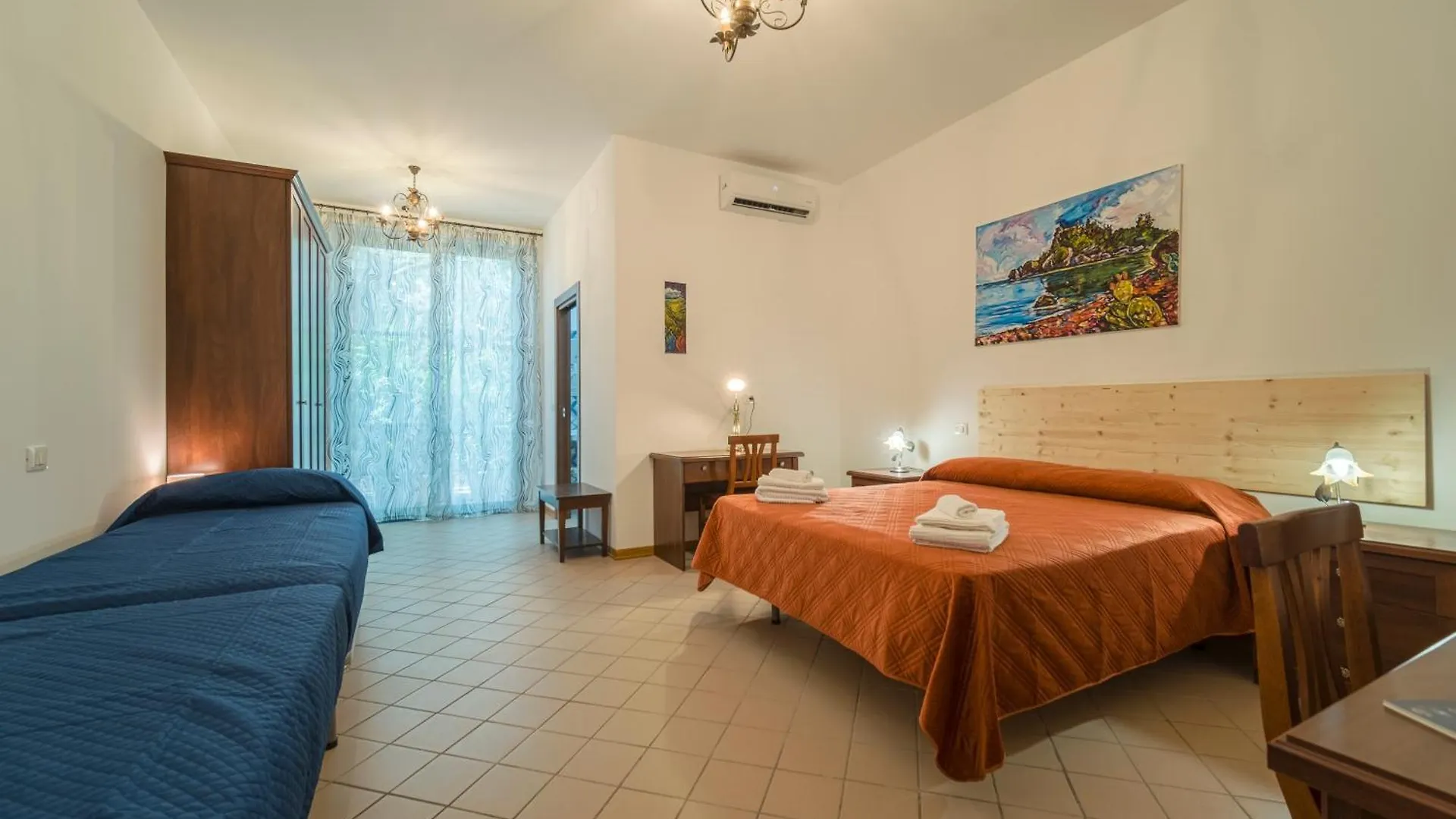 Il Vivaio Bed And Breakfast Santa Teresa Di Riva