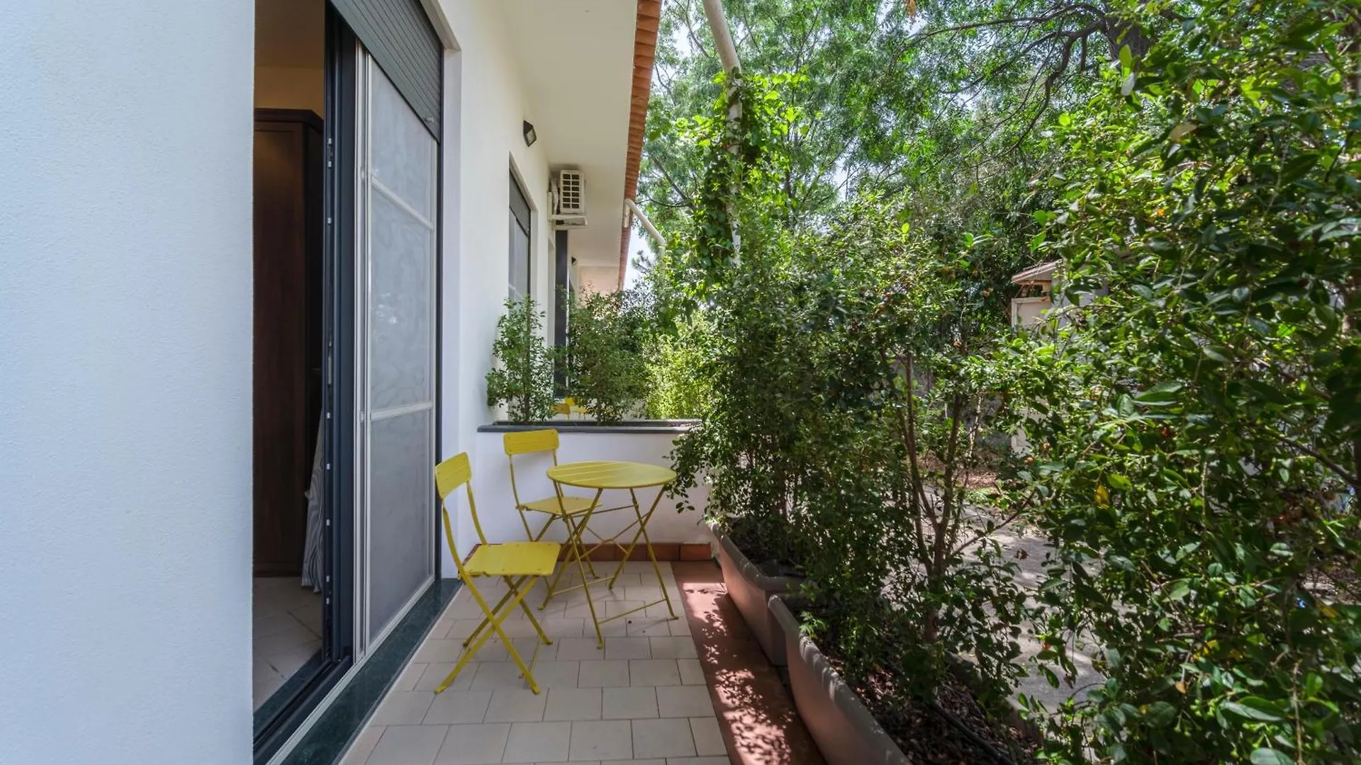 Bed & Breakfast Il Vivaio Bed And Breakfast Santa Teresa Di Riva Italia